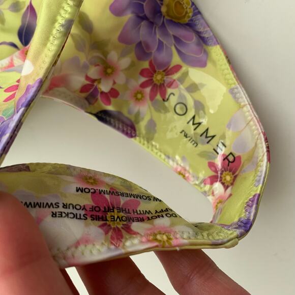 Sommer Swim VITORIA Flor du Sol Brazilian Bikini Bottoms Yellow Womens New Med - Picture 4 of 9